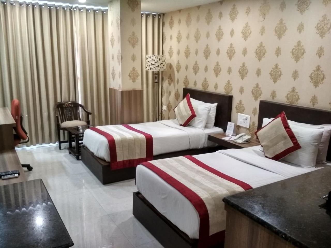 Gold Stone Comfort Dehradun Exterior photo