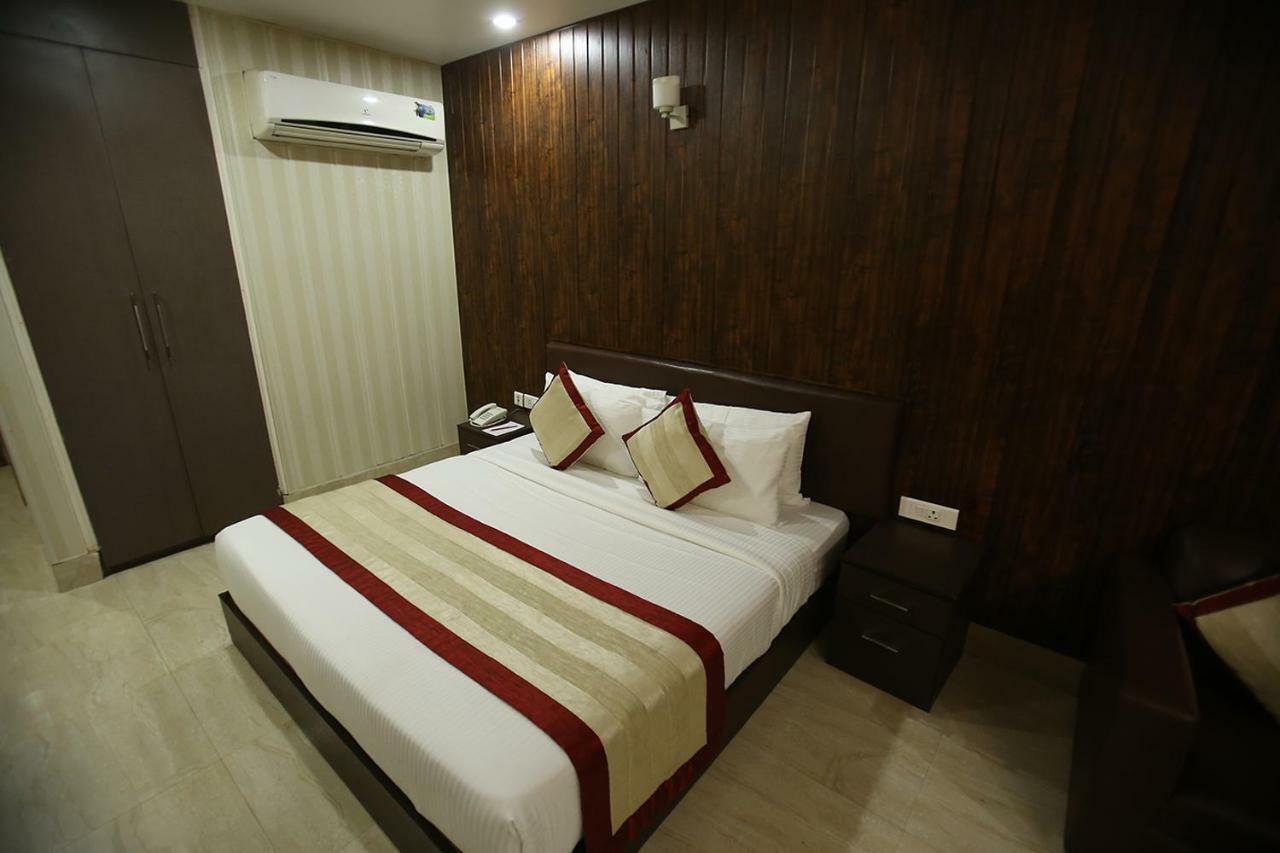 Gold Stone Comfort Dehradun Exterior photo